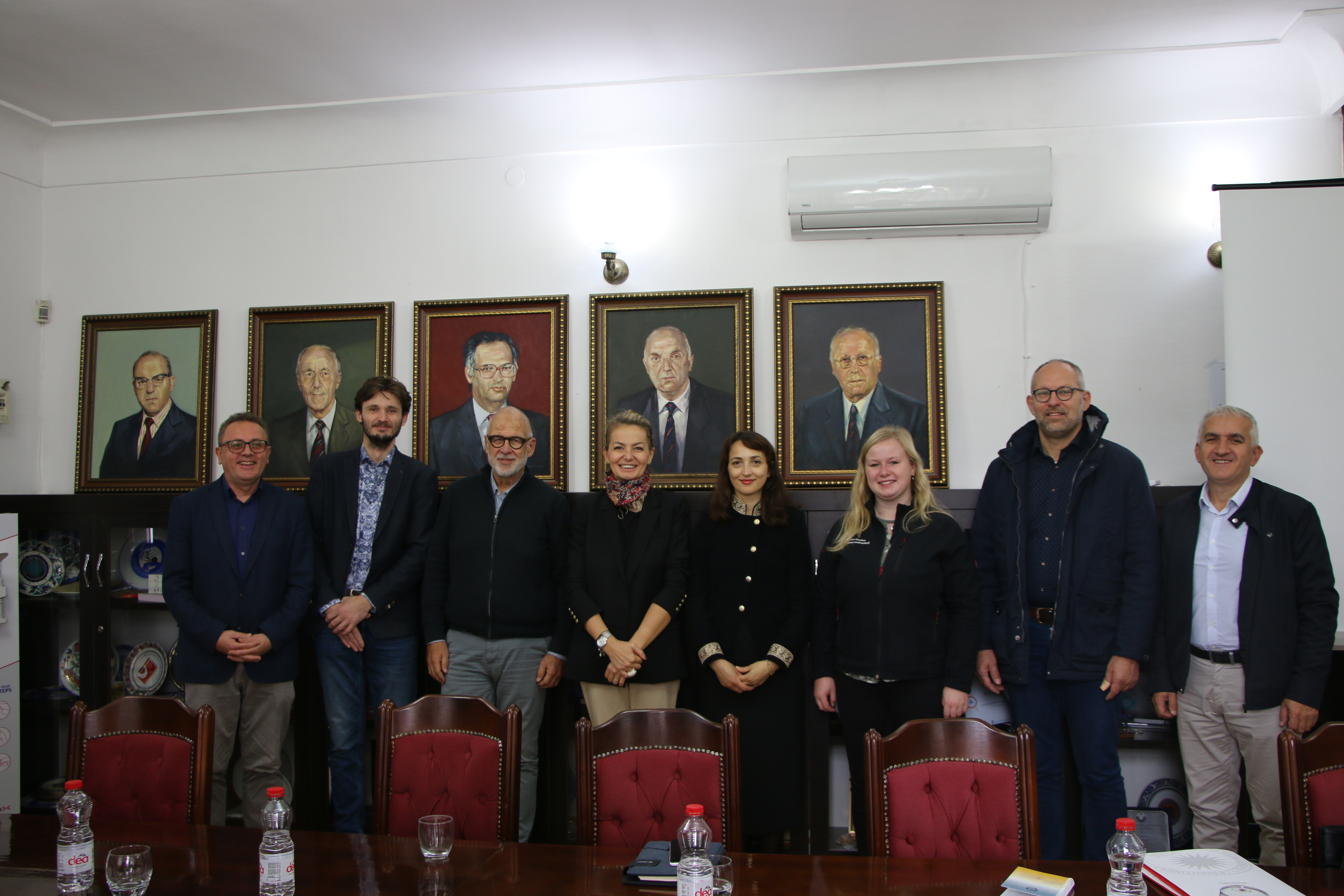 UP-ja dhe Universiteti i Shkencave të Aplikuara në Holandë nisin bashkëpunimin