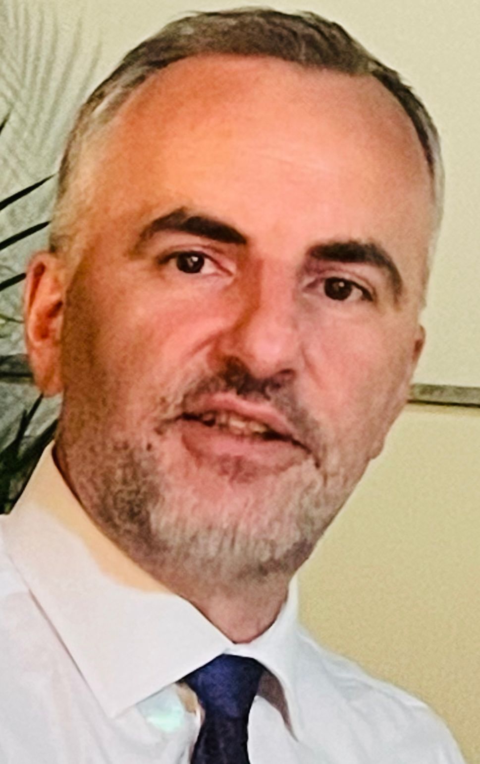Prof. Arben Hajrullahu zgjidhet rektor i Universitetit të Prishtinës