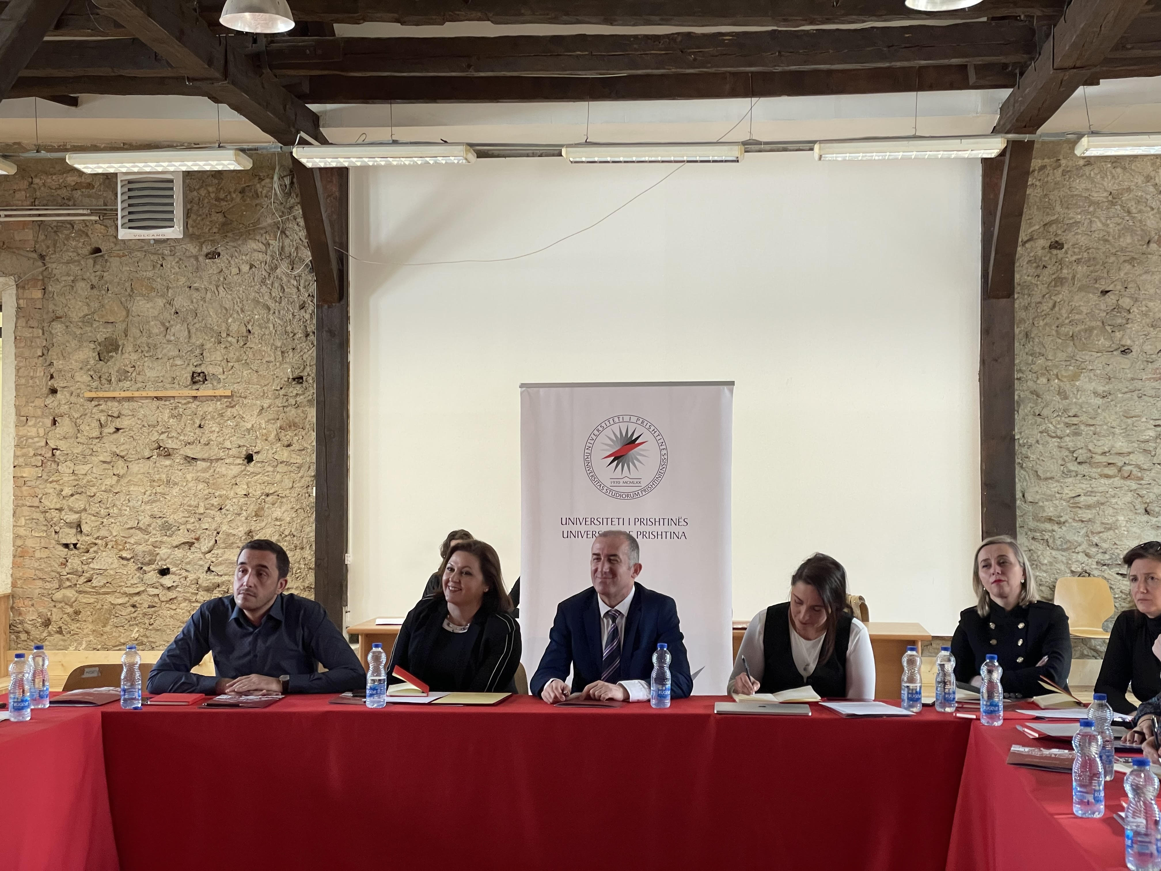 UP prezanton programin për zhvillimin e shkathtësive - UPskilling