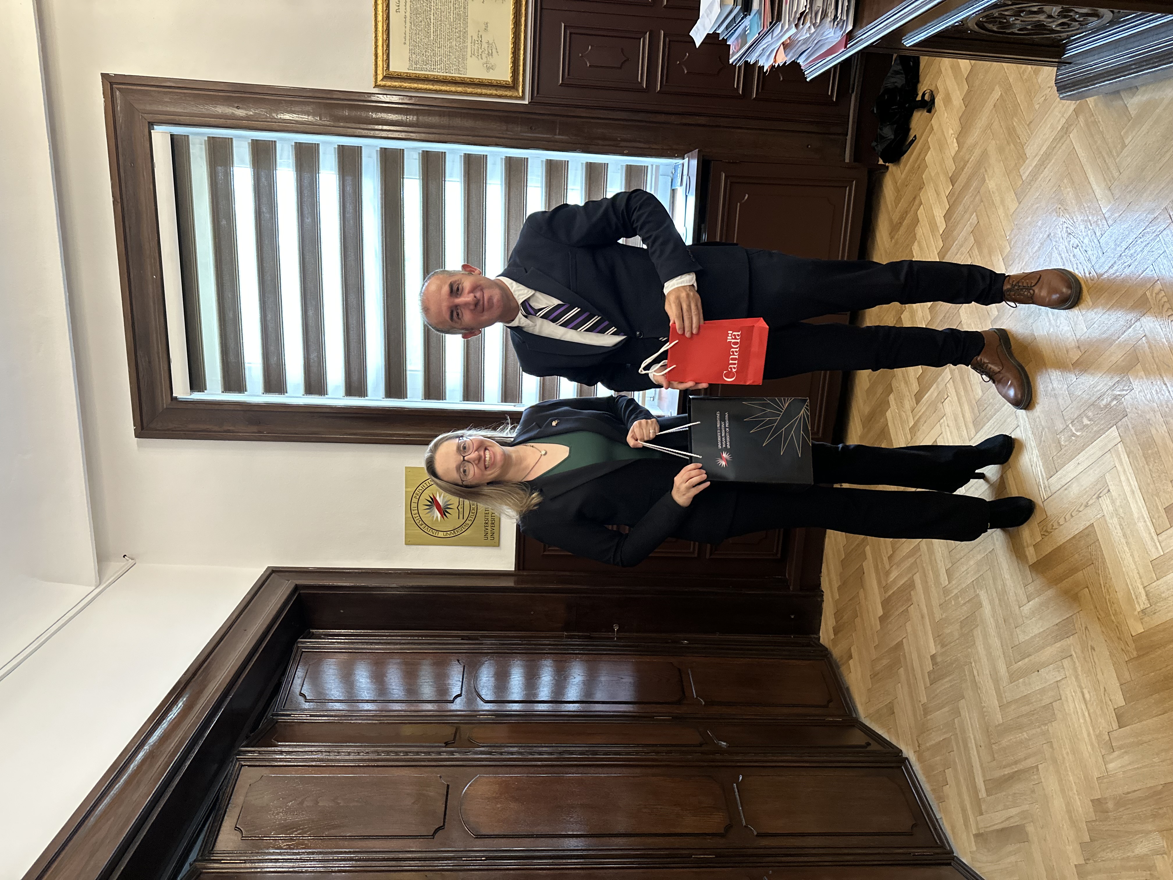 Ambasadorja e Kanadasë, Jessica Blitt, e viziton UP-në – Ftesë UP-së pë forumin e partneritetit Kanada - Evropë