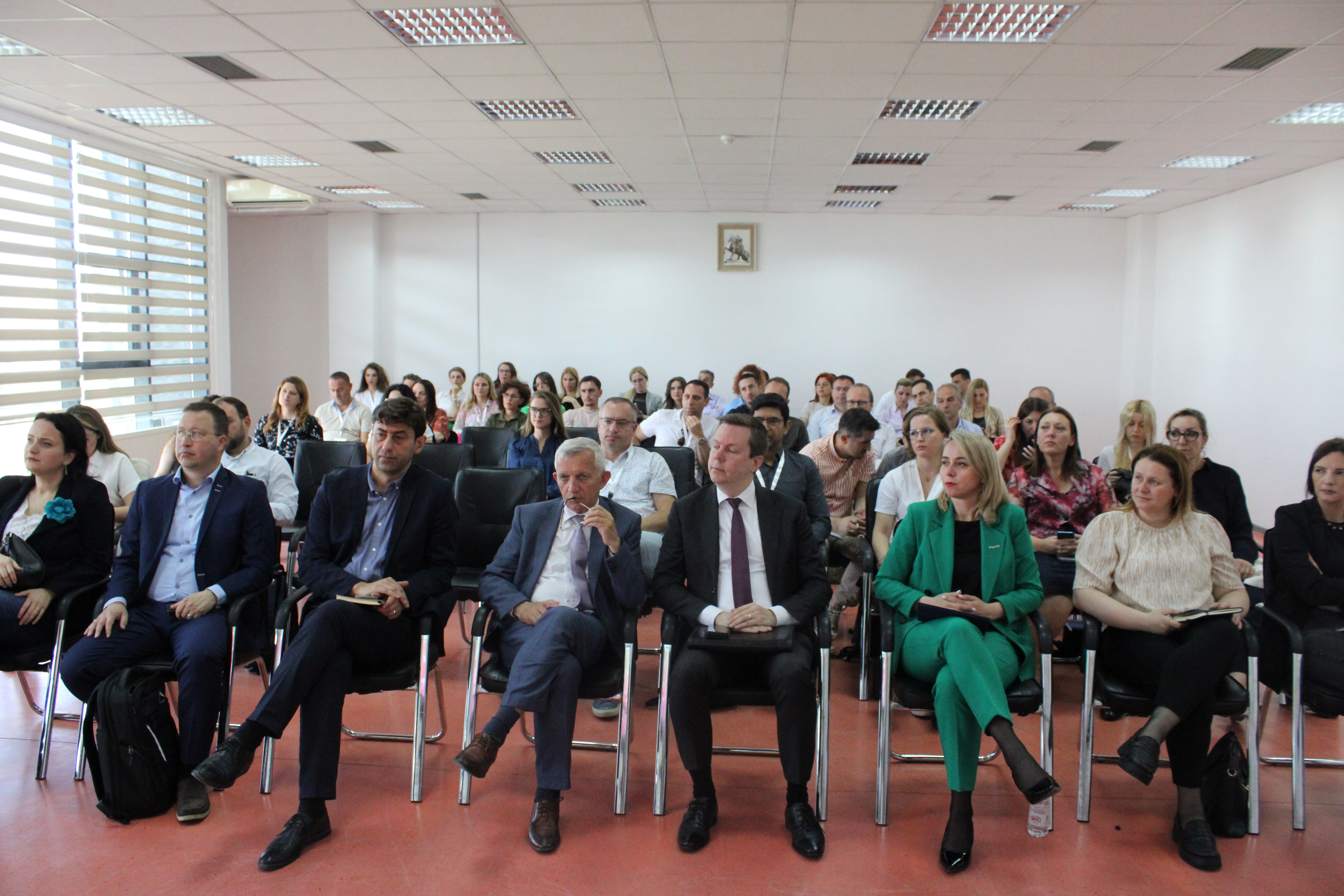 Nis projekti i ri “Transformimi i sistemit arsimor të Kosovës dhe atij shqiptar duke prezantuar teknologjinë digjitale në edukimin e mësimdhënësve”