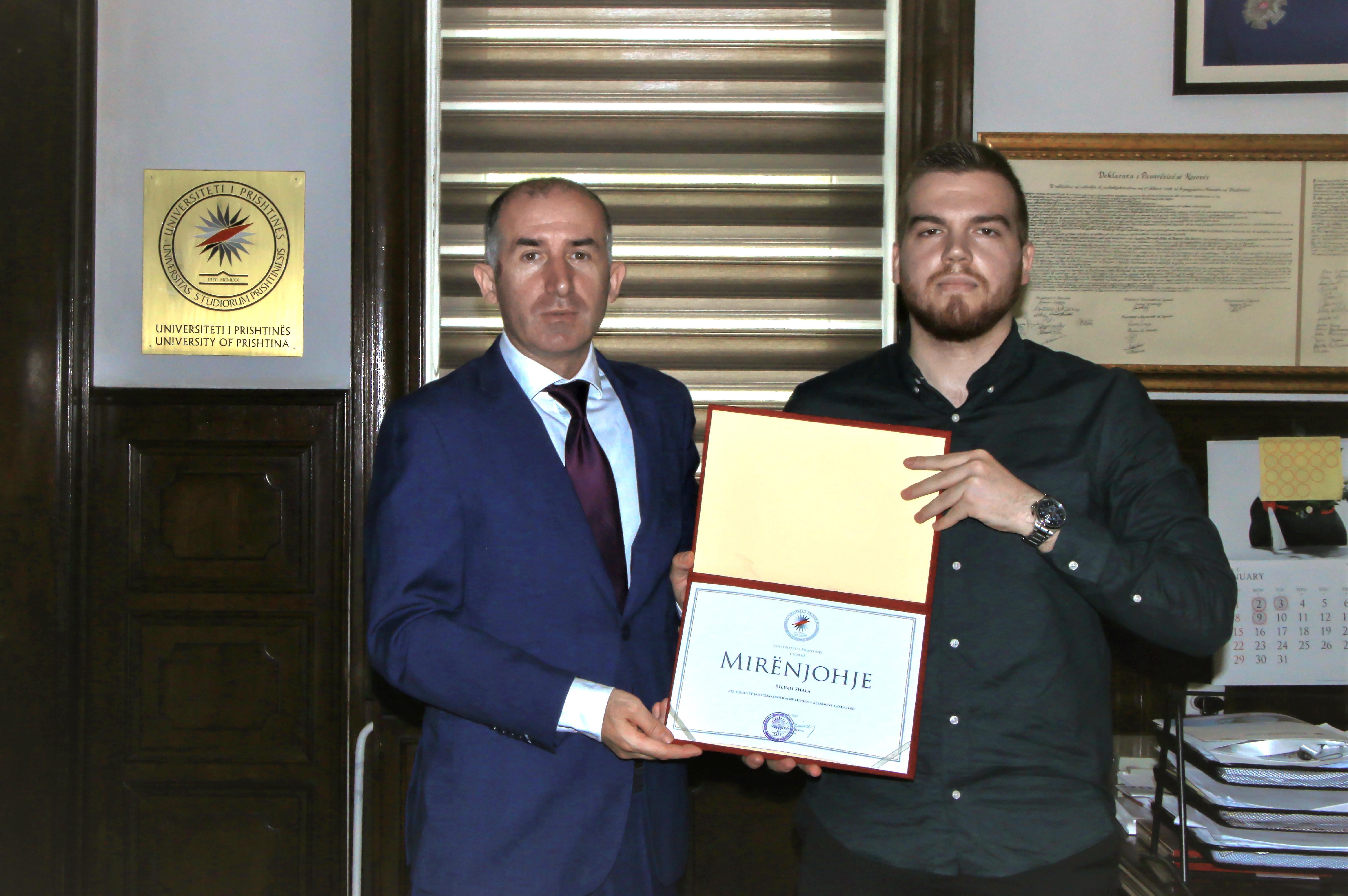 Studenti Rilind Shala shpërblehet me mirënjohje për sukses të jashtëzakonshëm në kërkime shkencore