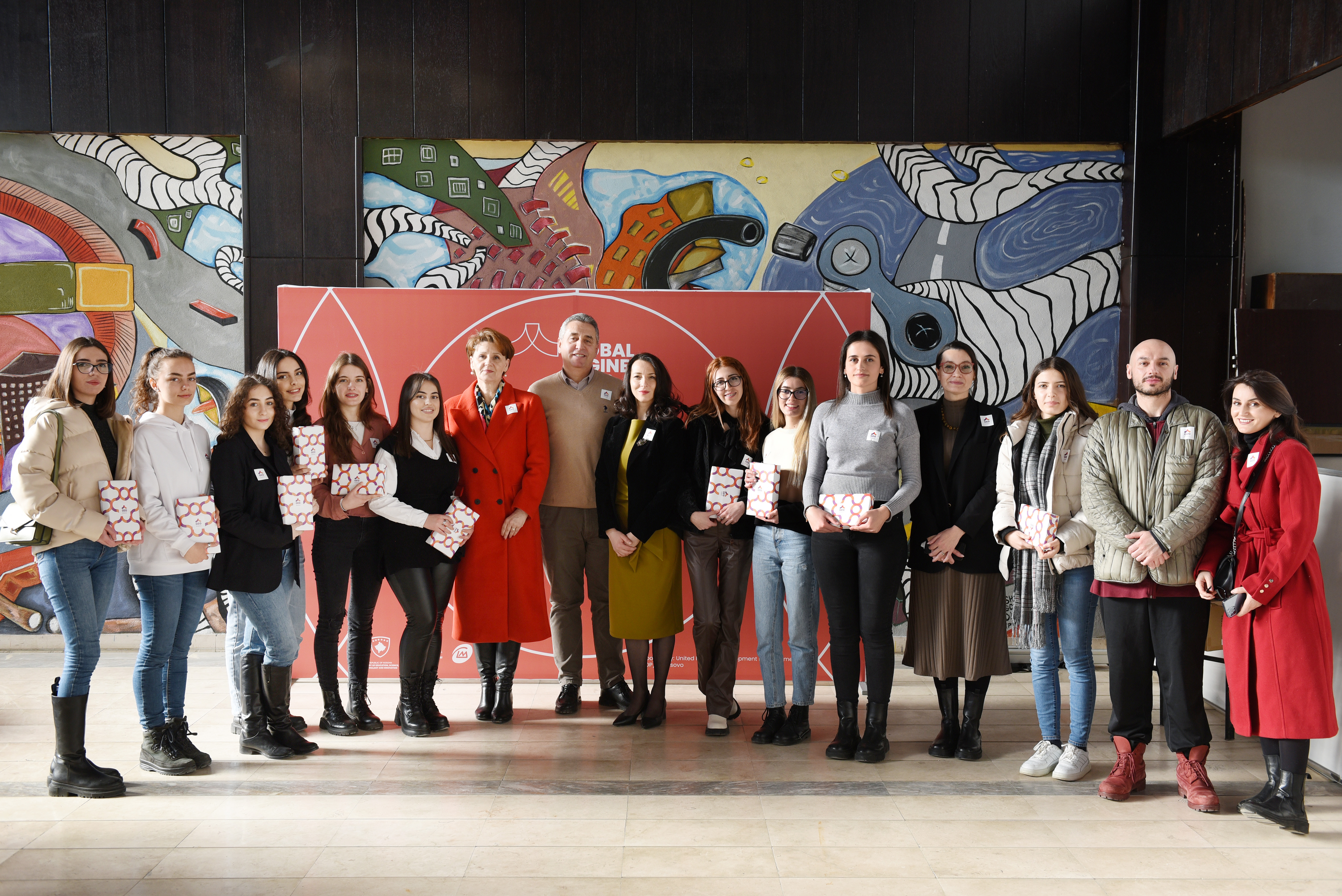 Studentet e UP-së, përfituese të programit Global Engineer Girls Kosovo