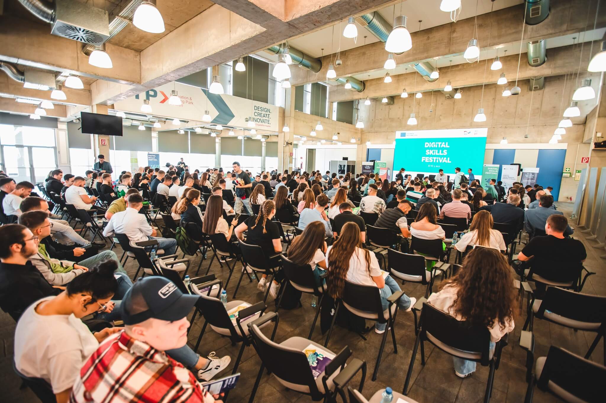 Mundësi për trajnime dhe mentorim të studentëve në Programin e Inovatorëve të Rinj
