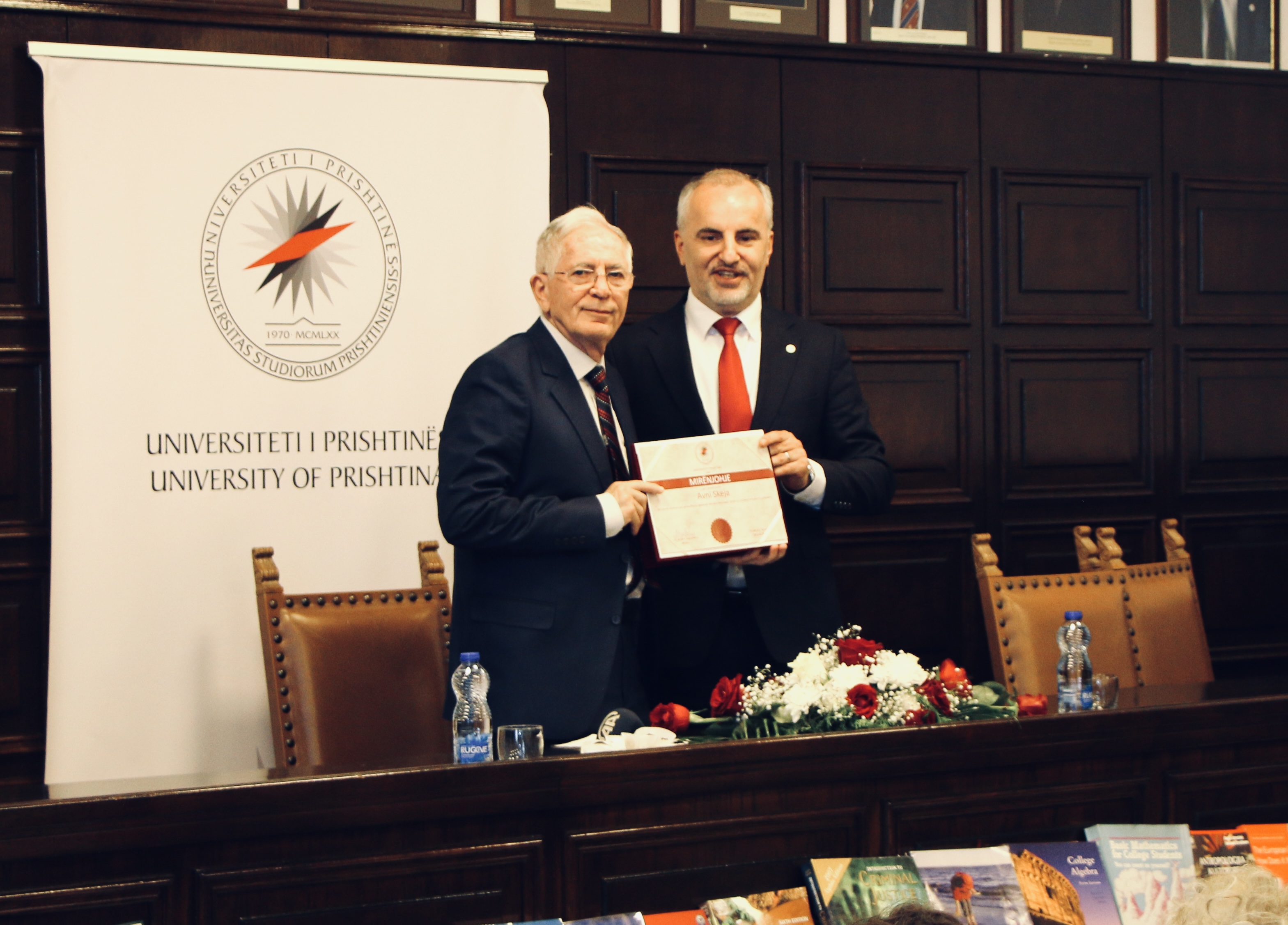 Professor Avni Skeja Donates Over 5,000 Books to the University of Pristina