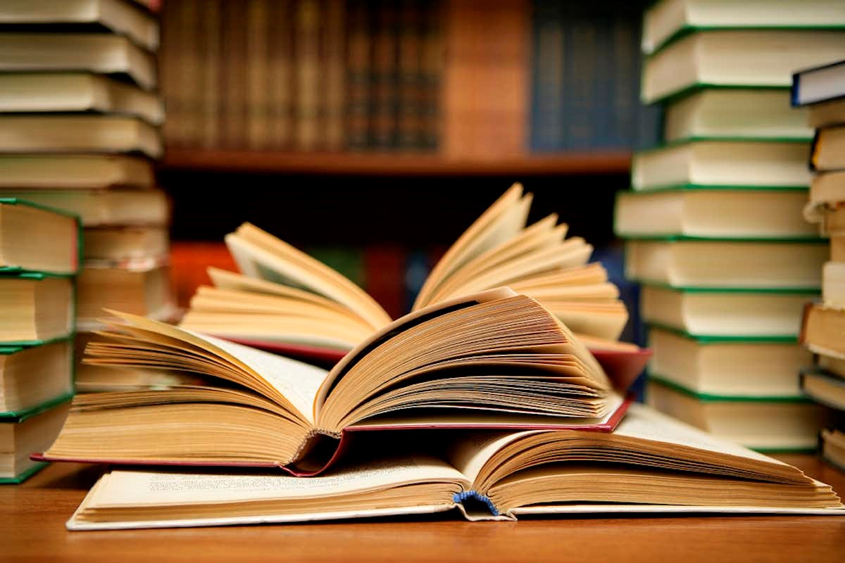 Njoftim për mbrojte të punimit të doktoratës të kandidates Vjona Sylejmani Shabani