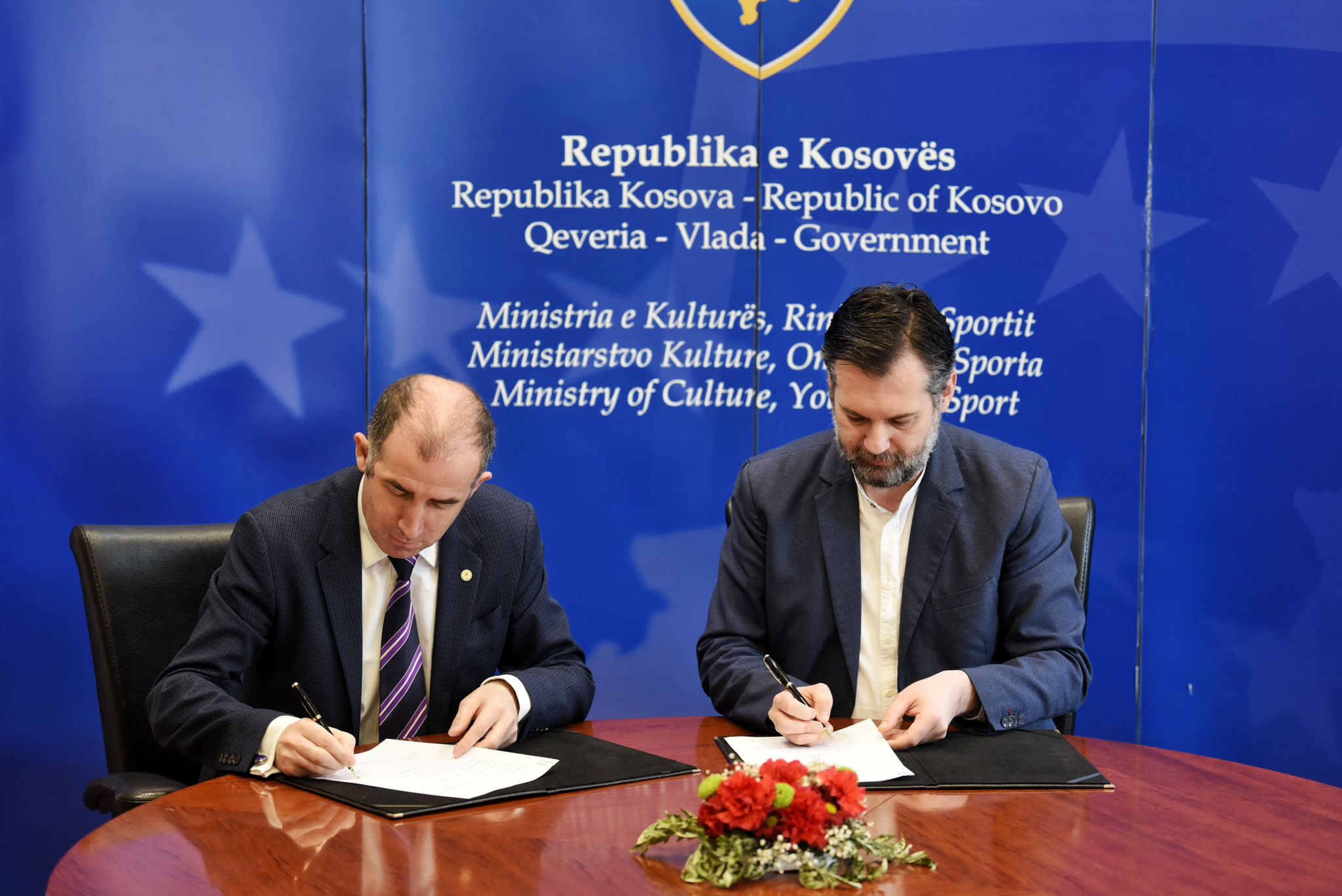 UP-ja dhe MKRS-ja nënshkruajnë memorandum për memorializimin e fëmijëve të vrarë gjatë luftës