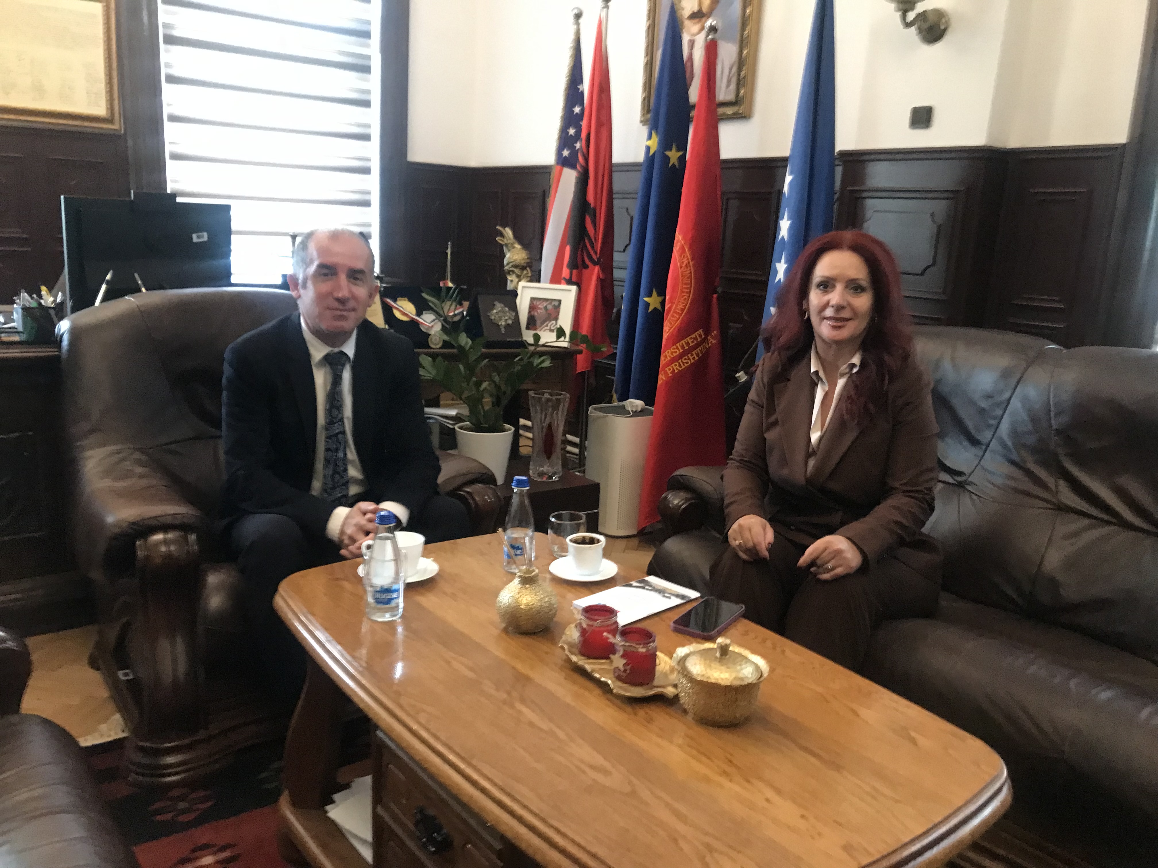 Zyrtarja për rekrutim dhe promovim të programit Fulbright e viziton UP-në