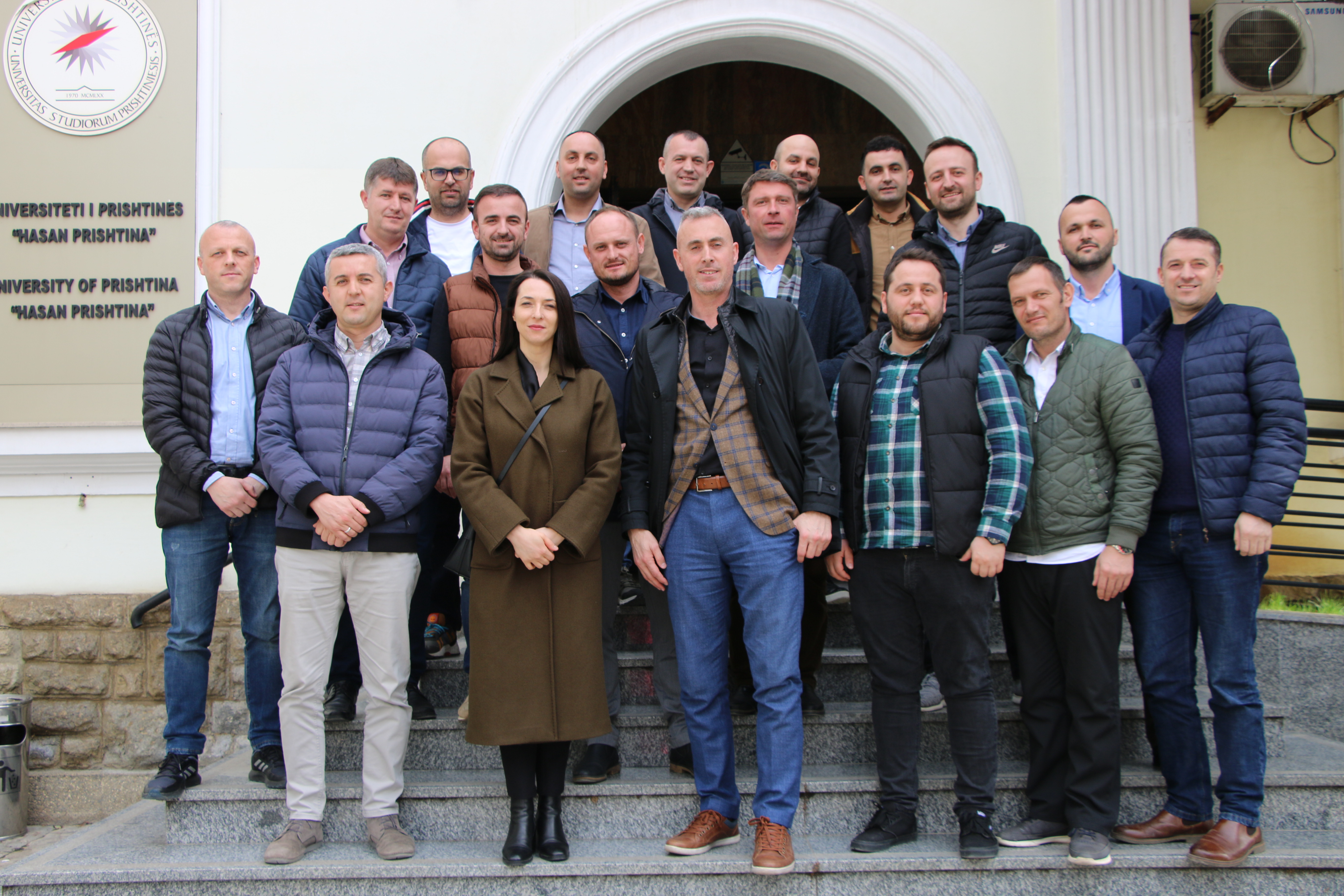 Prorektorja Llullaku diskuton me zyrtarët e IT-së për avancimin e shërbimeve të digjitalizuara për studentët e UP-së