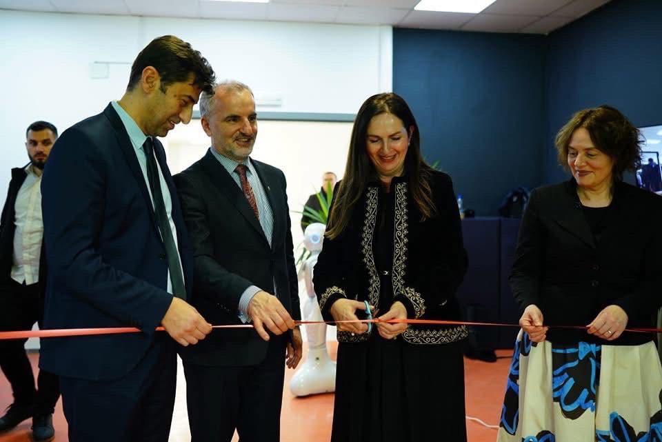 Teacher's Day: Faculty of Education Inaugurates the Future of Education Lab