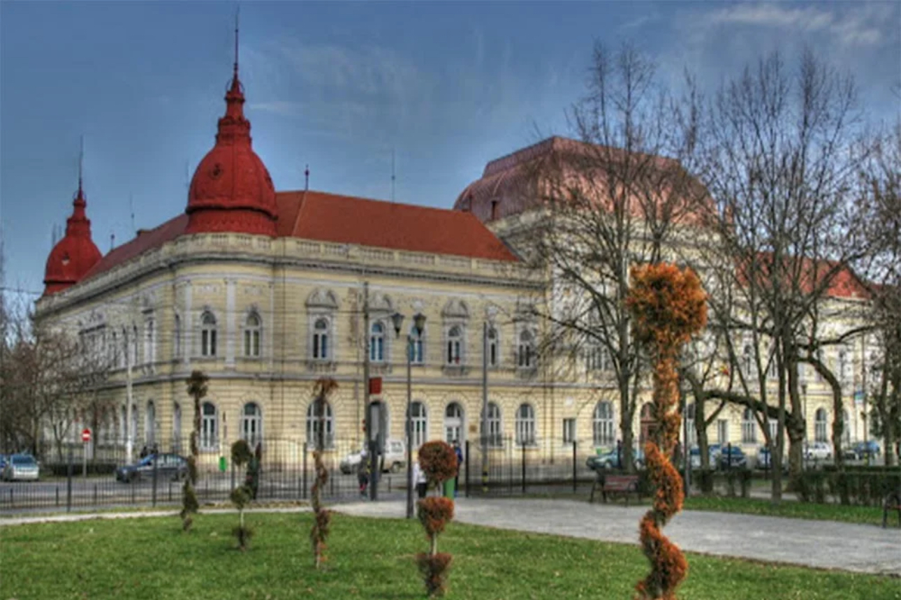 Hapet thirrja për mobilitet në programin Erasmus +, në Universitetin e Oradeas, Rumani