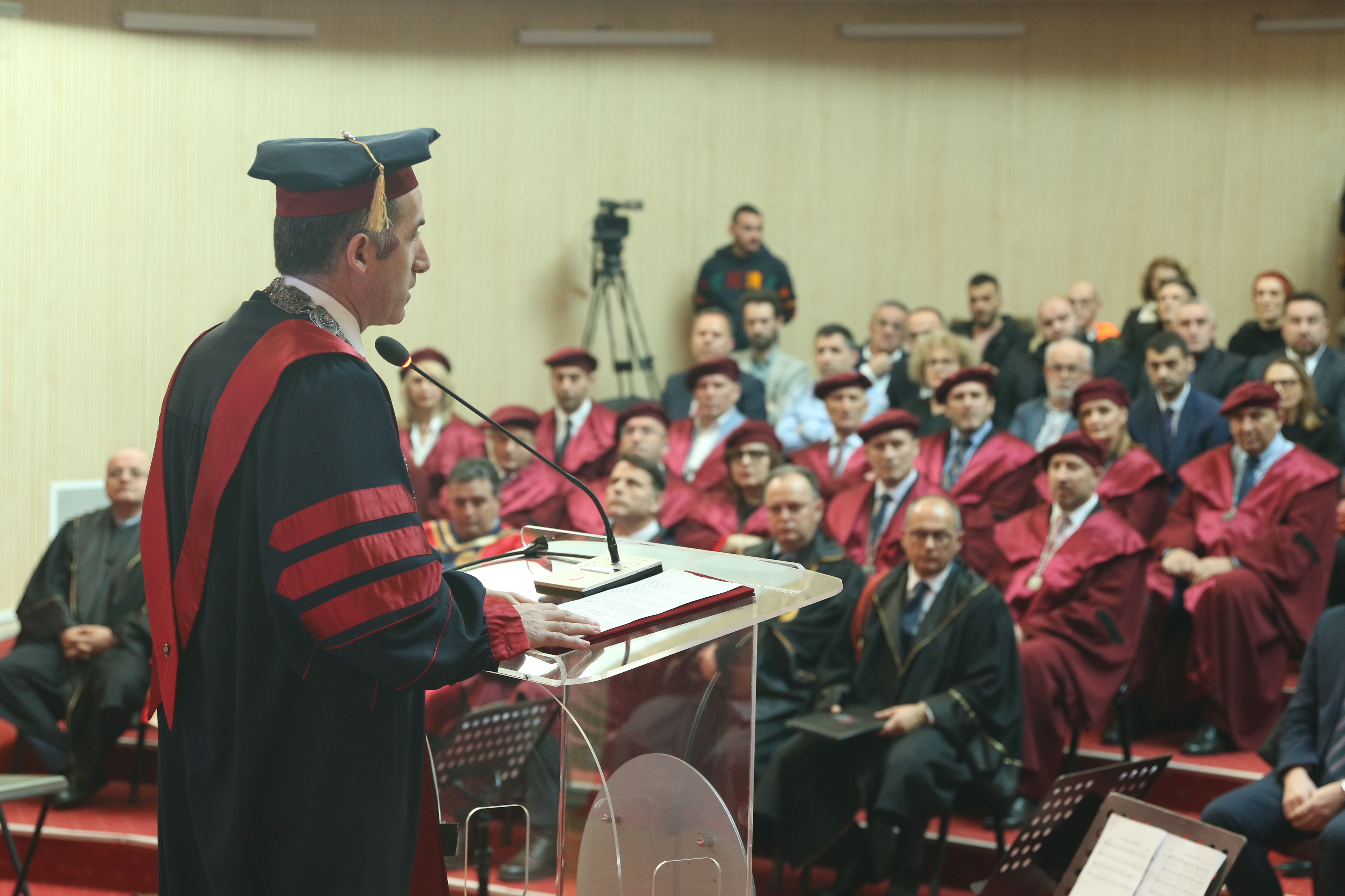 Universiteti i Prishtinës shënon 53-vjetorin e themelimit