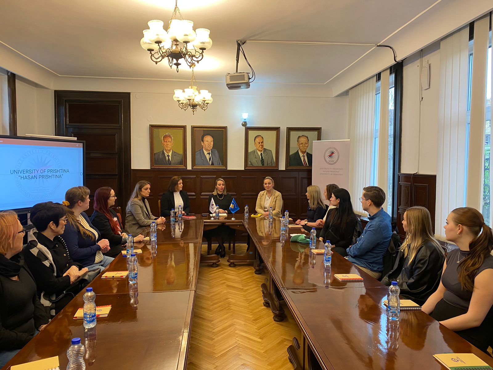 Delegacioni nga Universiteti Savonia në Finlandë e viziton UP-në