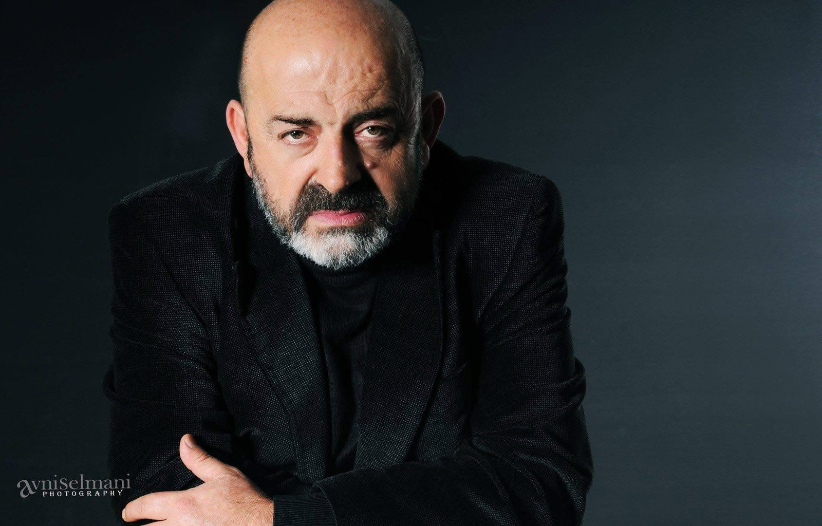 Vdiq artisti i njohur dhe profesori i Fakultetit të Arteve Enver Petrovci