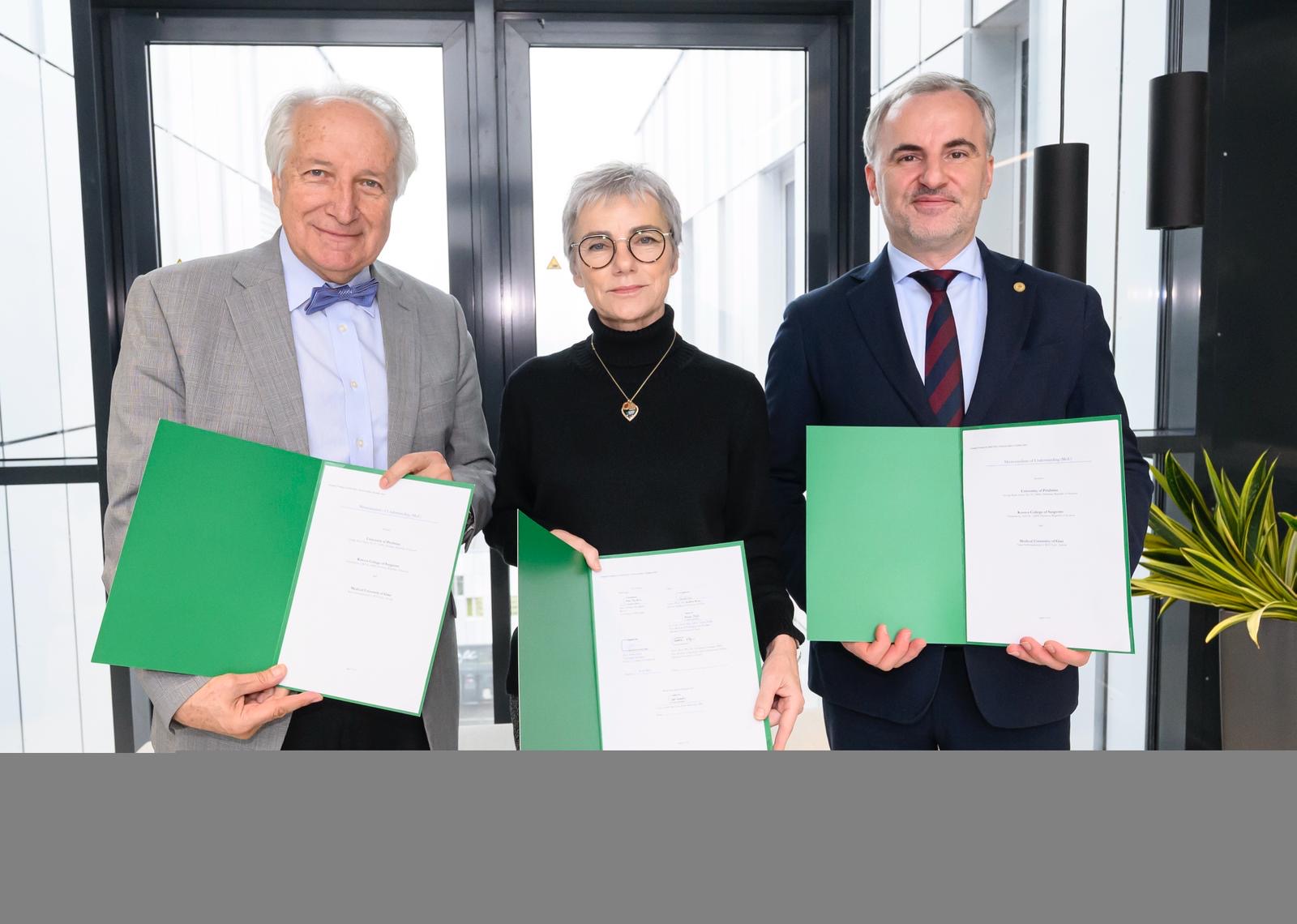 The Rector of the University of Prishtina and the Director of CRSATK Visit the Medical University of Graz