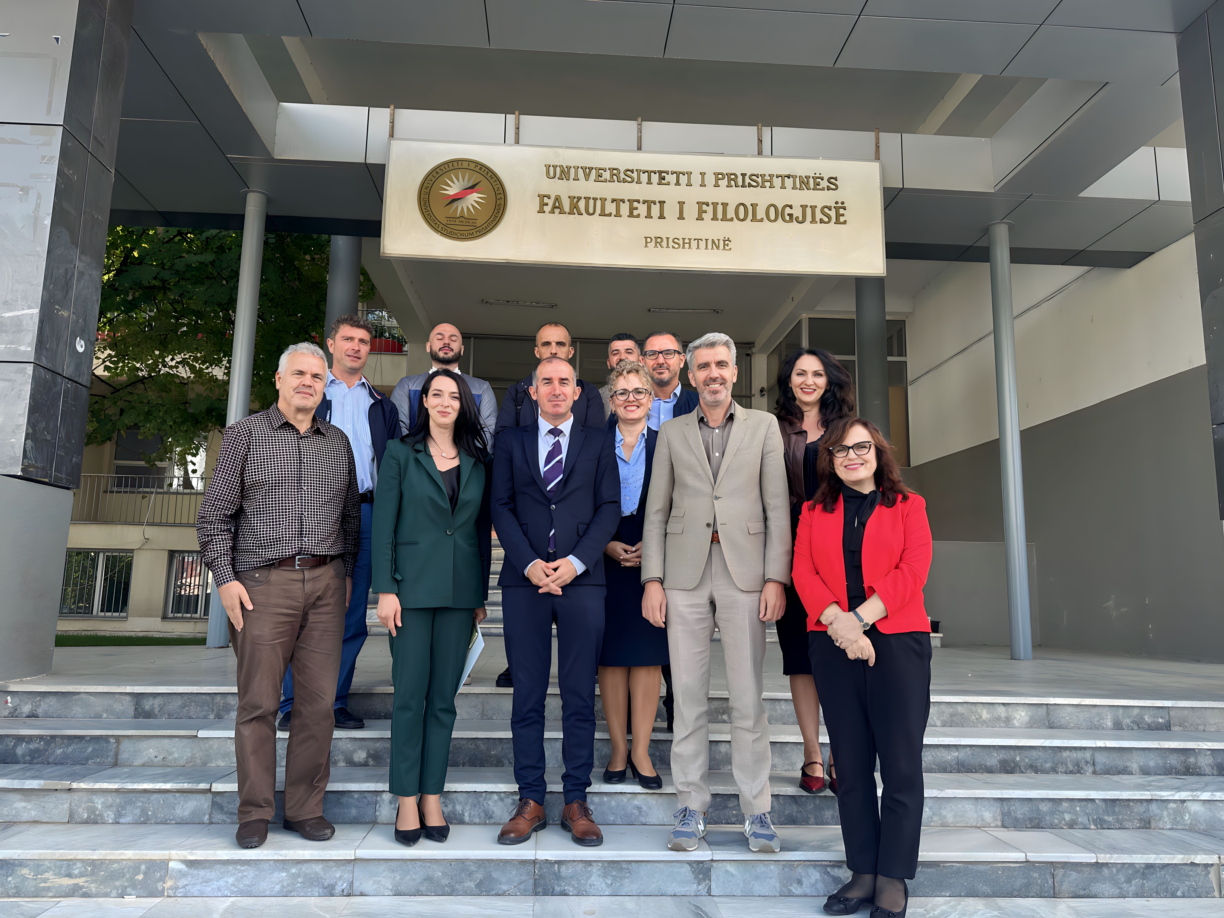Mbahet takimi i Trupit Këshillëdhënës të Fakultetit Filologjik