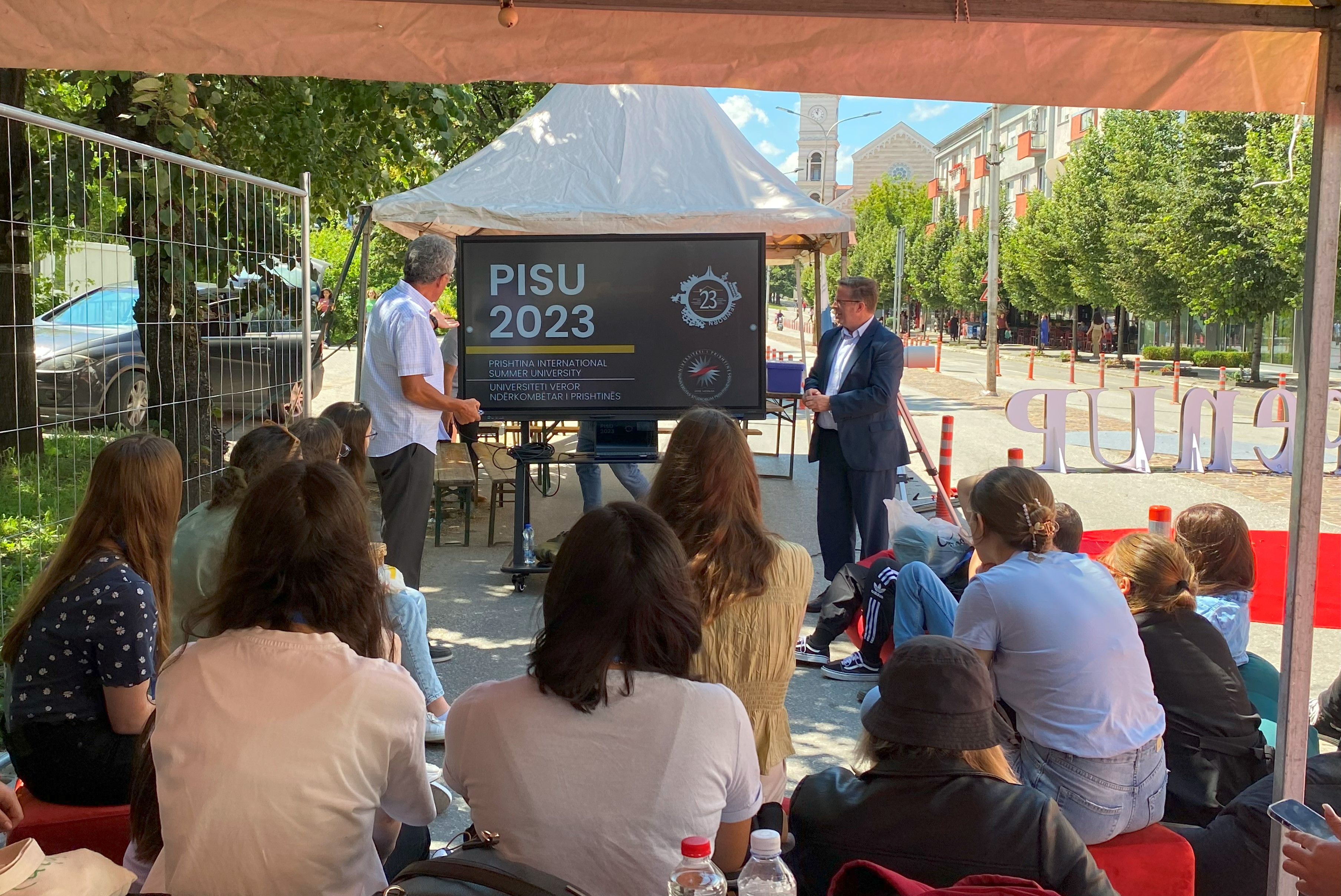 It began the first module on climate change sustainability within the 22nd International Summer University of Prishtina
