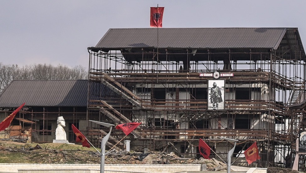 Universiteti i Prishtinës kujton lavdinë dhe flijimin e Jasharëve të Prekazit