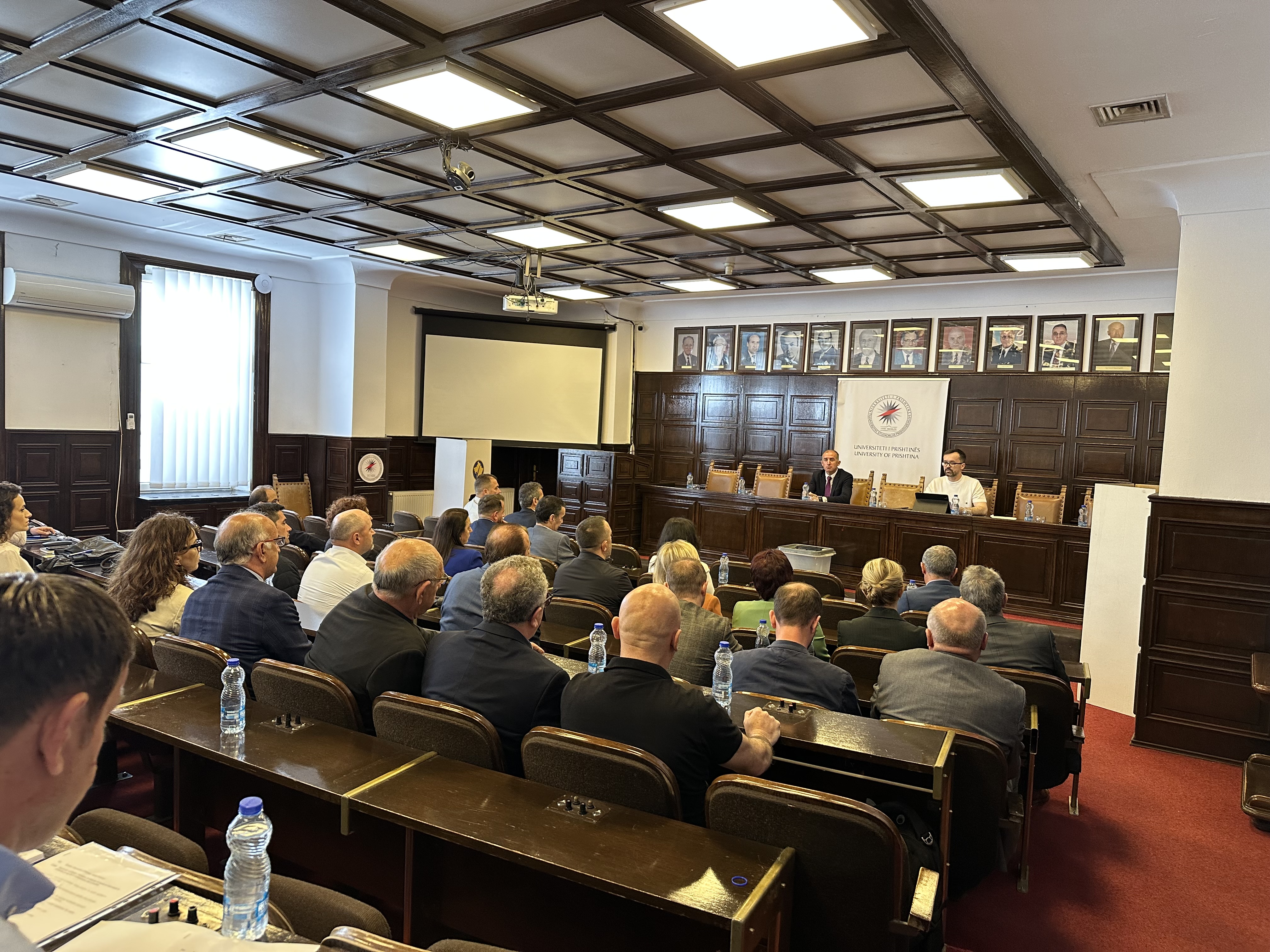 Konstituohet Senati i ri i UP-së — Prof. Eda Vula zgjidhet kryesuese e përkohshme