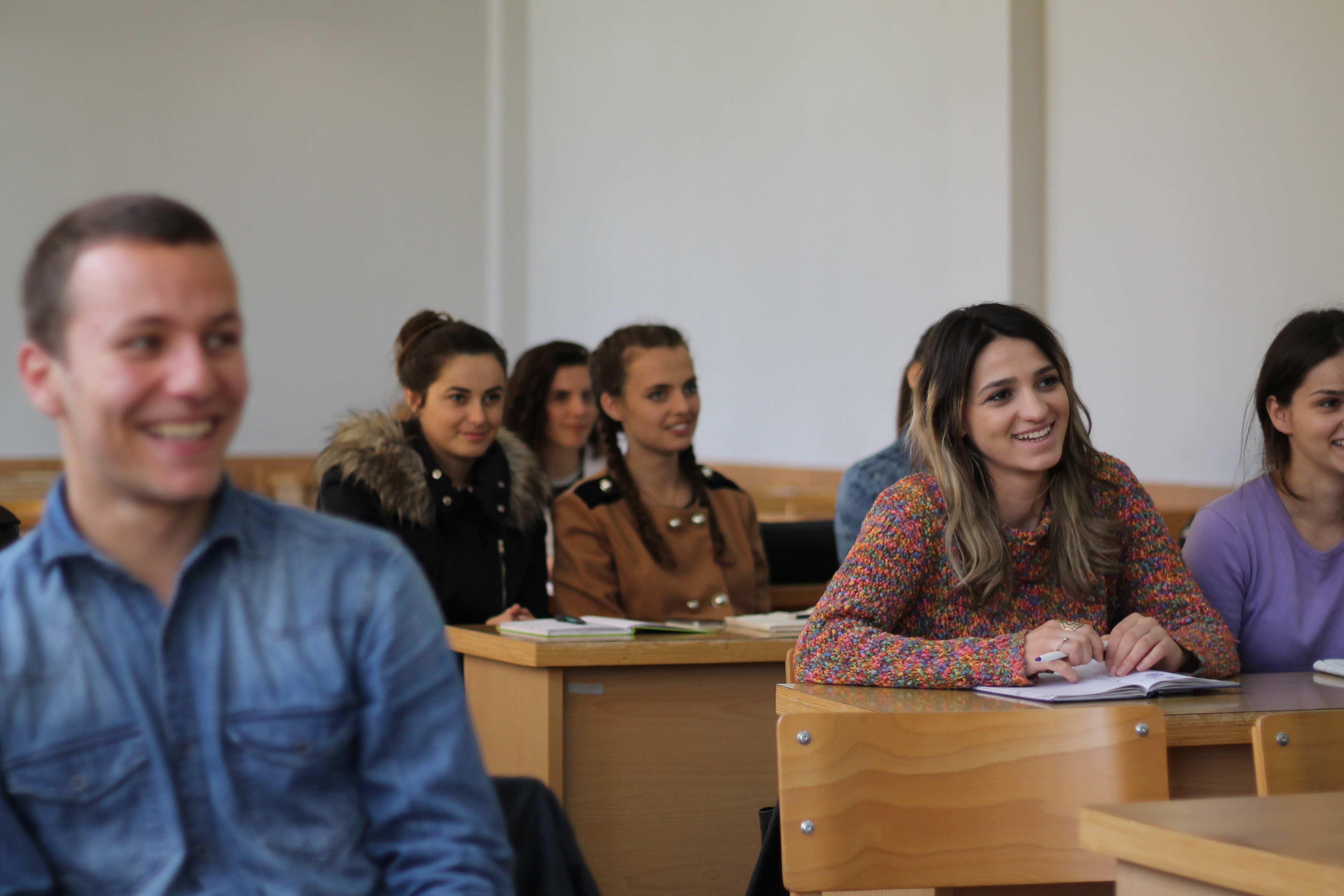 Konkurs për pranimin e studentëve në vitin e parë të studimeve themelore - baçelor për vitin akademik 2024-2025