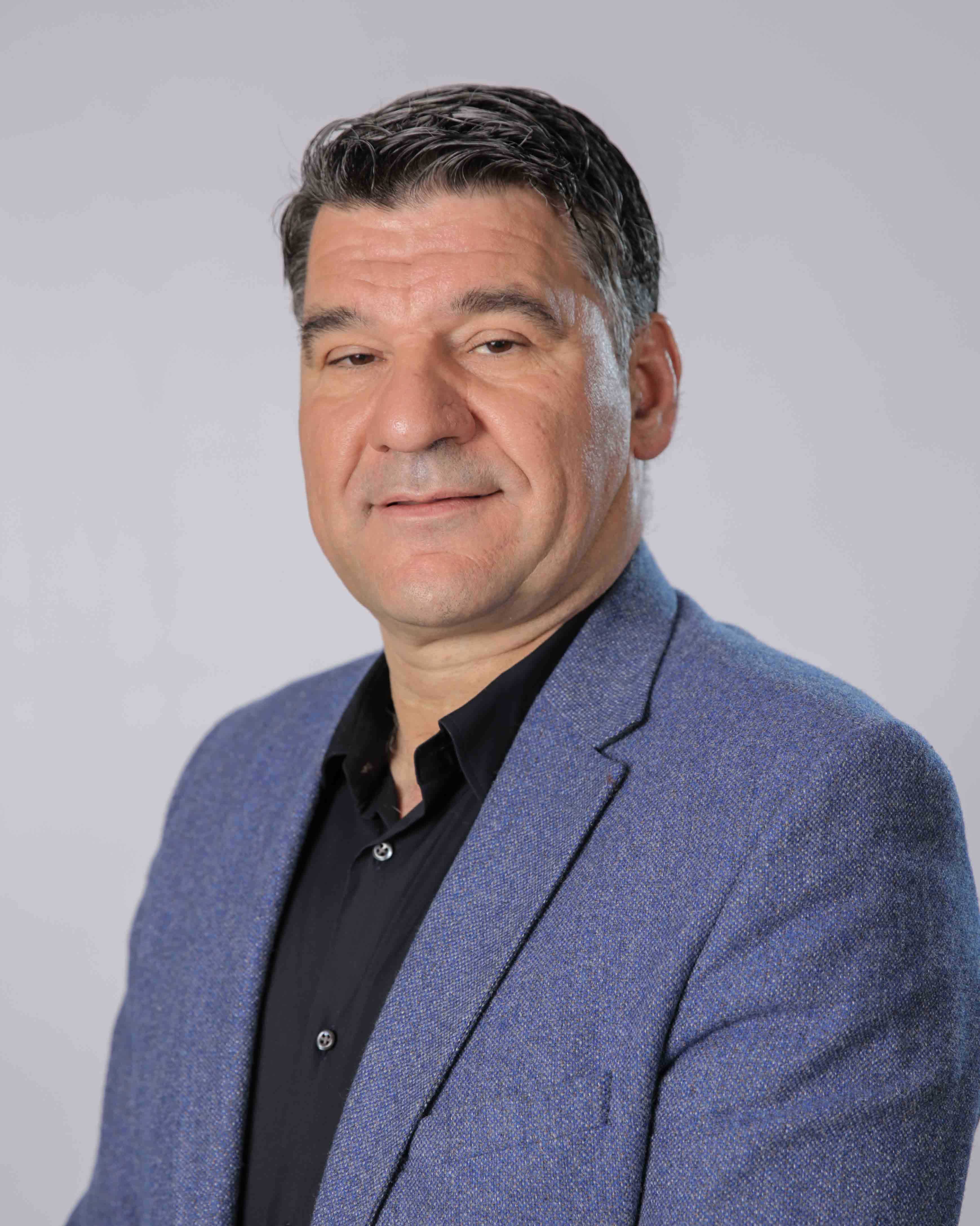 Fahredin Veselaj