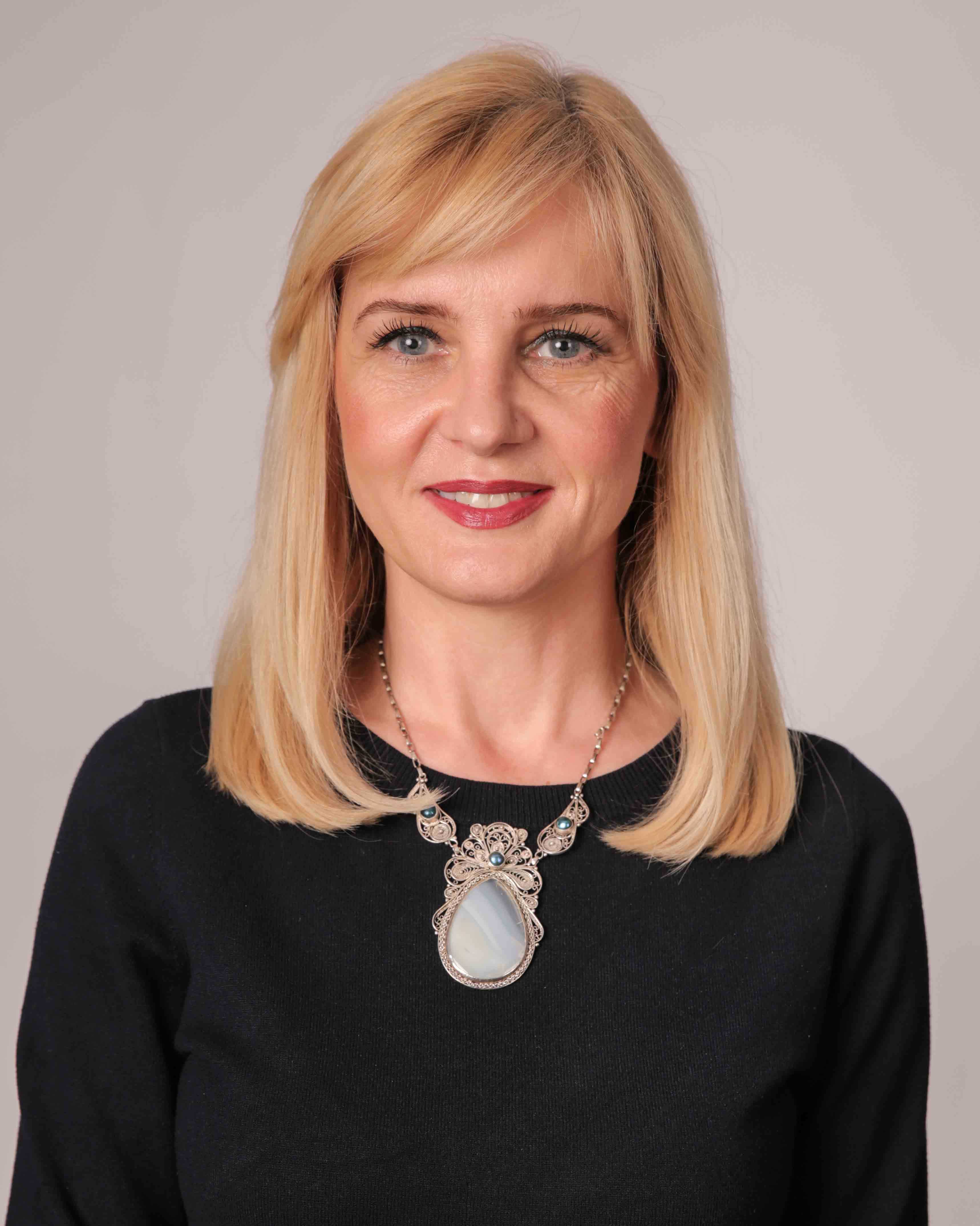 Tringa Kelmendi 