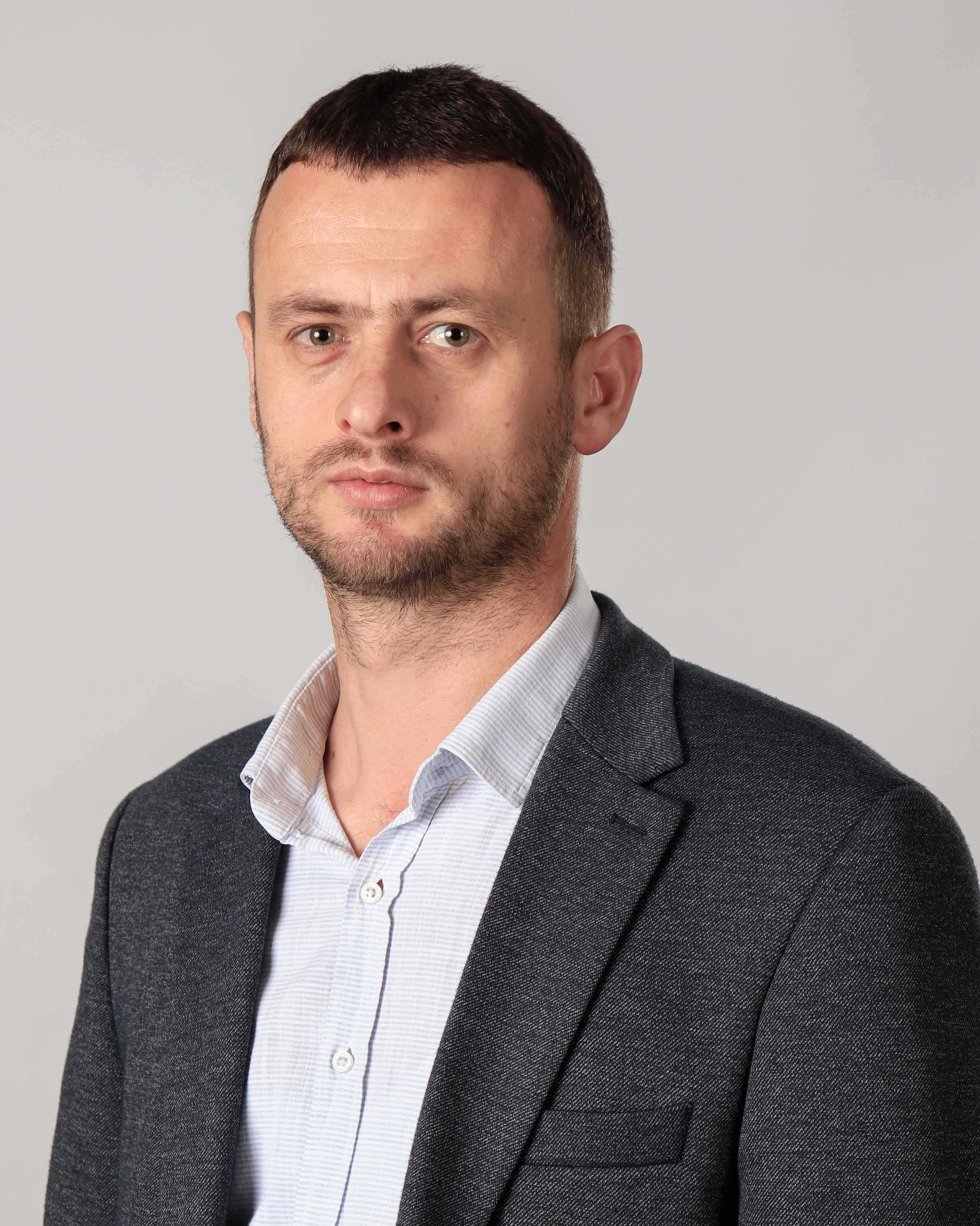 Mensur Vokrri